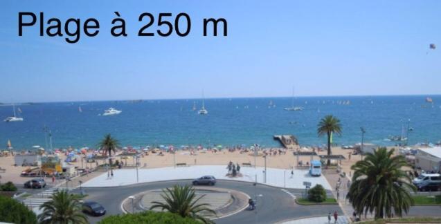 Merazur Fréjus Екстериор снимка